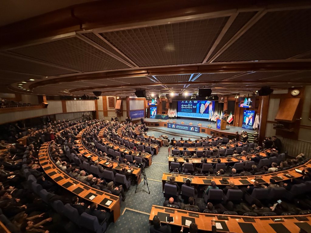 درخشش گروه بانک صادرات ایران در IMI100؛ تثبیت جایگاه برتر در دارایی‌ها و سودآوری