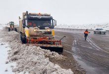 تلاش شبانه‌روزی راهداران در دل راه‌های برفی؛ اجرای ۹۰ هزار کیلومتر عملیات برفروبی