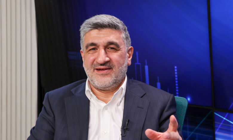 بازار سهام نه مرحله ای بلکه یکجا باز می‌شود