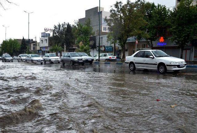 بارش نزولات آسمانی