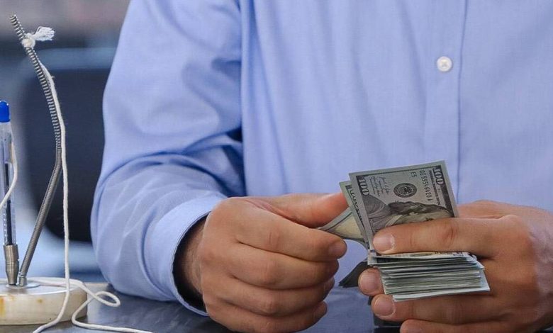 قیمت امروز دلار و یورو در مرکز مبادله ایران