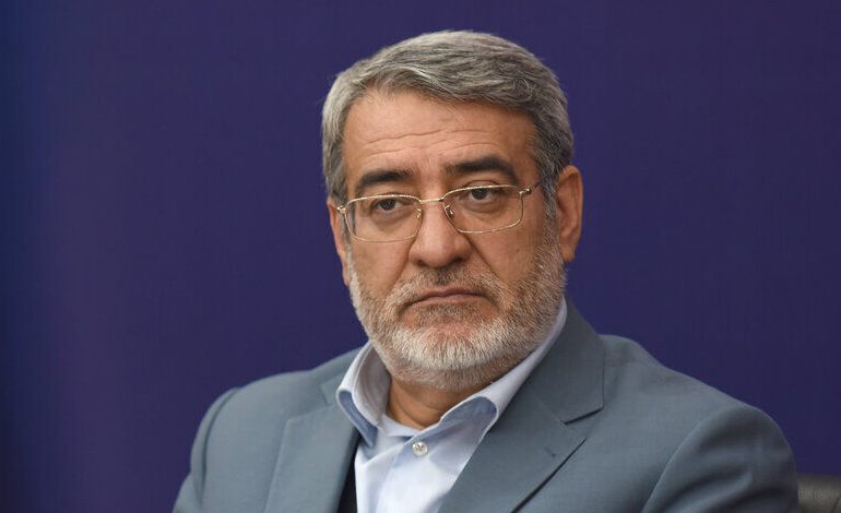 تعطیلی دو هفتهای