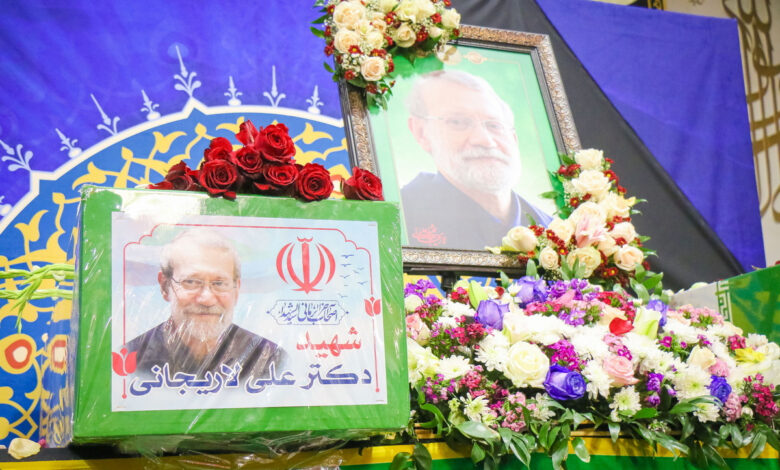 چهل روز است که آسمان دلتنگ اوست