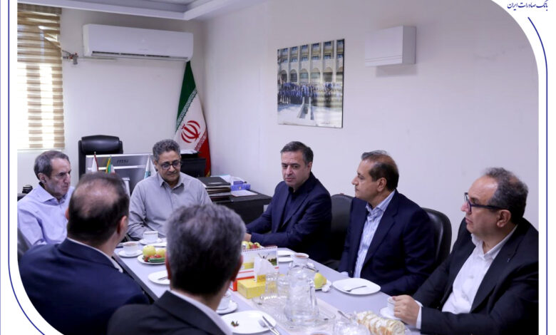 بانک صادرات ایران؛ پیشران تأمین مالی توسعه زنجیره سلامت در اقتصاد بازسازی و جهش پساجنگ