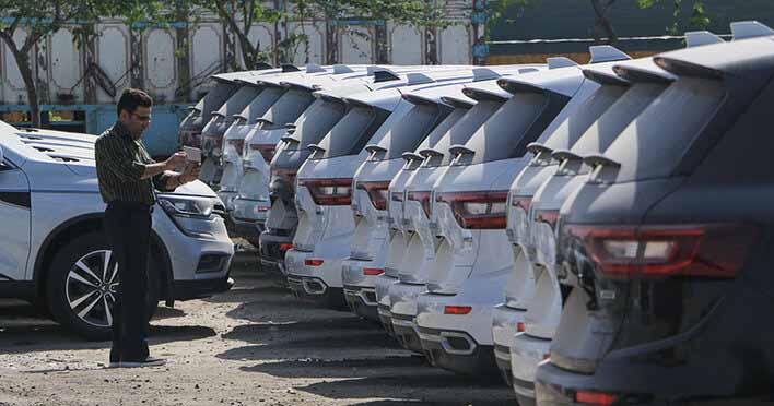 آیا گسترش تردد خودروهای پلاک مناطق آزاد خلاف قانون است؟