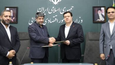  انعقاد قرارداد عاملیت پرداخت حقوق و سرمایه در گردش بنگاه های اقتصادی 