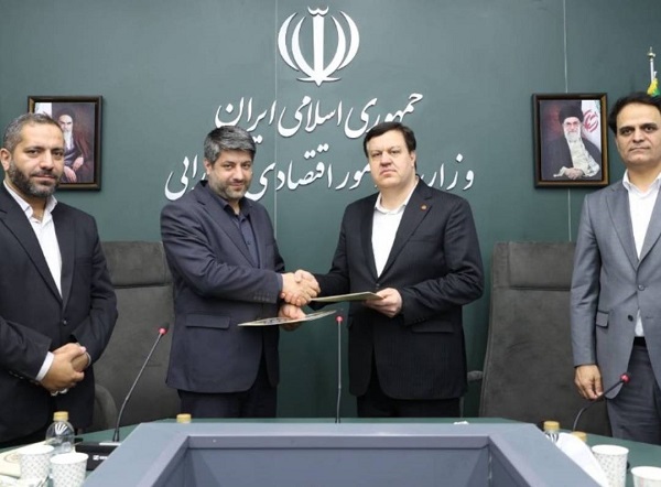  انعقاد قرارداد عاملیت پرداخت حقوق و سرمایه در گردش بنگاه های اقتصادی 