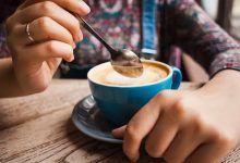 آیا قهوه باعث کم کاری تیروئید می شود؟