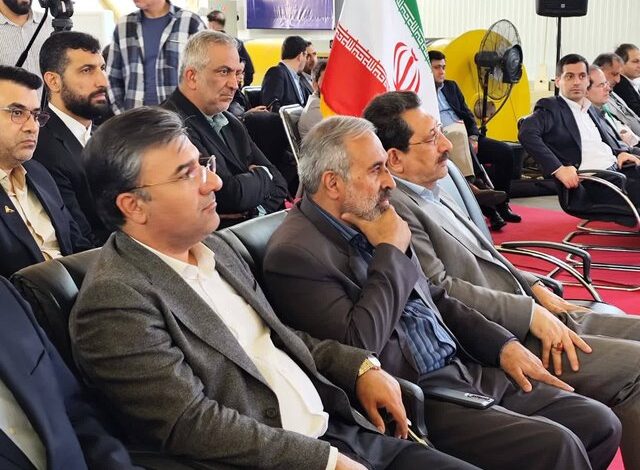 افتتاح ۵۸۸ واحد صنعتی جدید و بازفعالسازی ۱۳۴ واحد در کشور با حضور رئیسجمهور