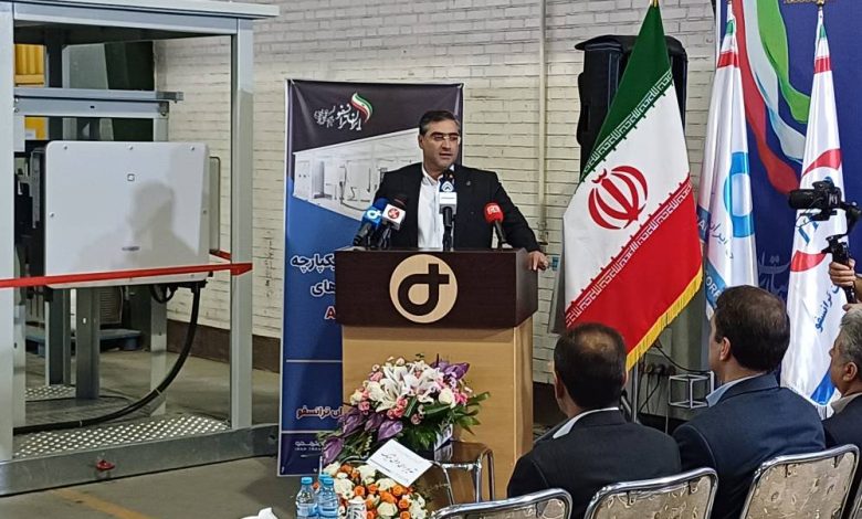 رونمایی از نخستین سیستم یکپارچه تجهیزات نیروگاههای خورشیدی در کشور
