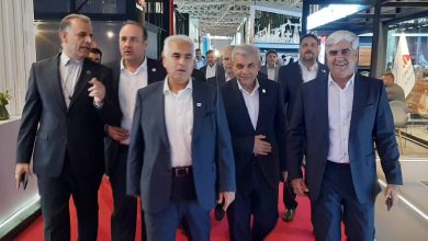 بازدید مدیرعامل شرکت نفت مناطق مرکزی ایران از نمایشگاه بیست و‌ نهم نفت