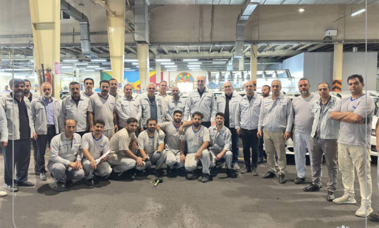بازدید مدیرعامل گروه سایپا از روند تکمیل‌کاری خودروهای تولیدی