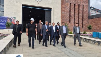  بازدید مشترک مدیرعامل بانک تجارت و استاندار خراسان رضوی از هلدینگ «افلاک الکتریک»