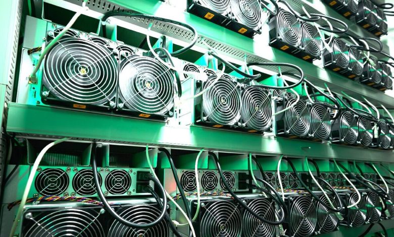 بدترین بحران تاریخی سود ماینرهای بیت‌کوین