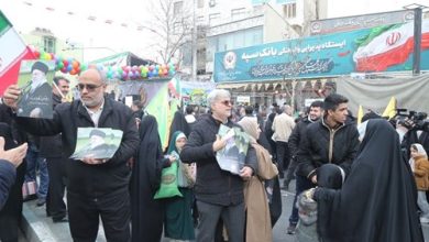 برپایی ایستگاه فرهنگی بانک سپه در مسیر راهپیمایی یوم الله 22 بهمن