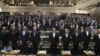 تجلیل از 26 رییس شعبه بانك ملت در گردهمایی روسای موفق شبكه بانكی كشور