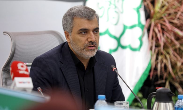 رفع موانع کاشت ۳۰ هزار درخت در بوستان سرخه حصار