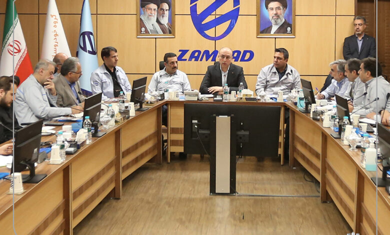 مدیریت تعهدات معوق سایپا بدون توقف تولید و تعدیل نیرو