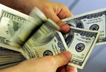 مصوبه دولت بازار ارز را به هم ریخت