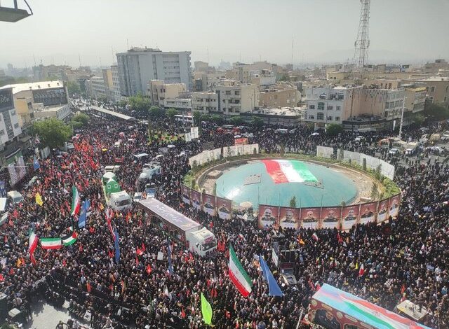 وداع مردم تهران با قهرمانان مقاومت؛بدرقه سرداران و دانشمندان شهید