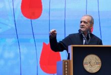 پزشکیان: نباید آب و برق صنایع قطع شود؛ ضرورت افزایش بهره‌وری