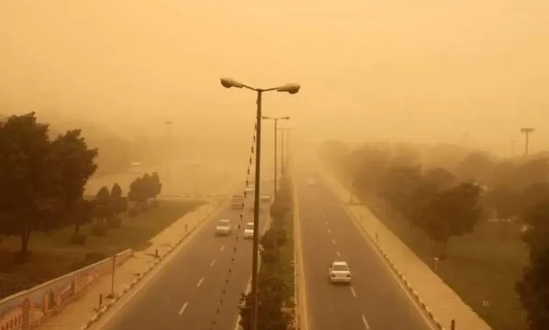 تداوم وزش باد و گرد و خاک در اکثر استان‌ها